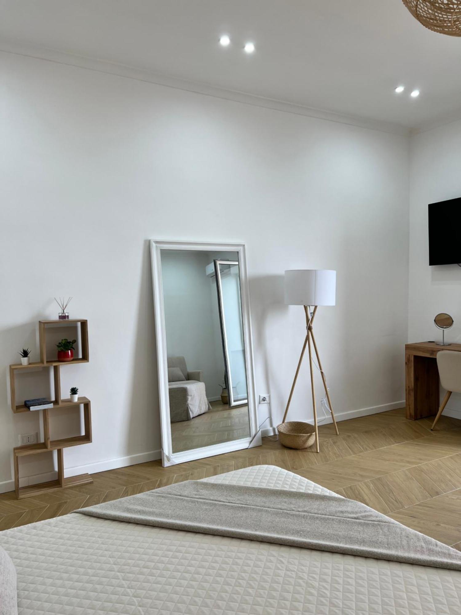 Appartement Gennarino - Panorama With Balcony And Urban Loft Naples