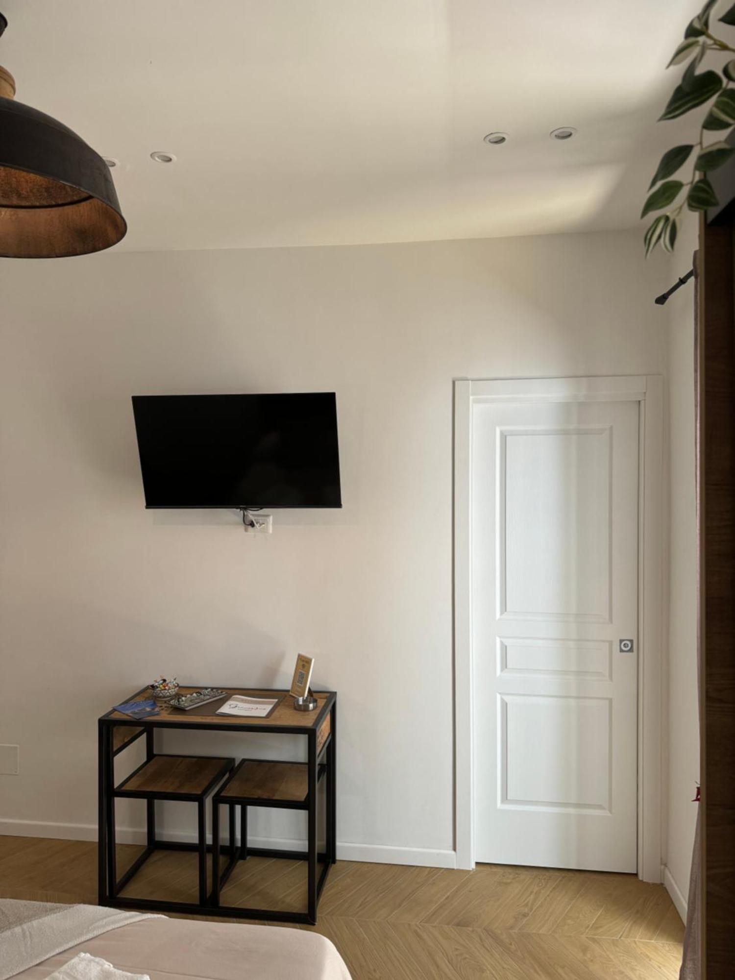 Gennarino - Panorama With Balcony And Urban Loft Appartamento