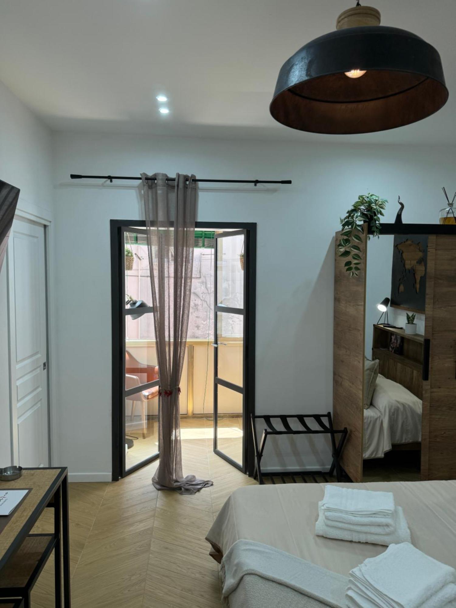 Appartamento Gennarino - Panorama With Balcony And Urban Loft *